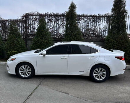 Білий Лексус ЕС, об'ємом двигуна 2.49 л та пробігом 228 тис. км за 17300 $, фото 1 на Automoto.ua