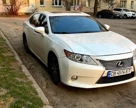 Белый Лексус ЕС, объемом двигателя 3.5 л и пробегом 320 тыс. км за 15500 $, фото 1 на Automoto.ua