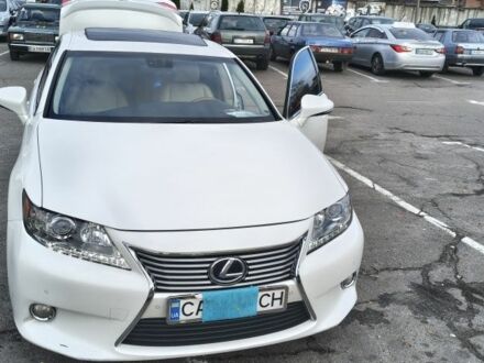 Белый Лексус ЕС, объемом двигателя 2 л и пробегом 160 тыс. км за 14300 $, фото 1 на Automoto.ua