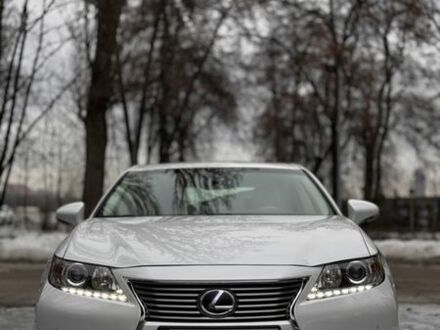 Білий Лексус ЕС, об'ємом двигуна 2.49 л та пробігом 79 тис. км за 20499 $, фото 1 на Automoto.ua