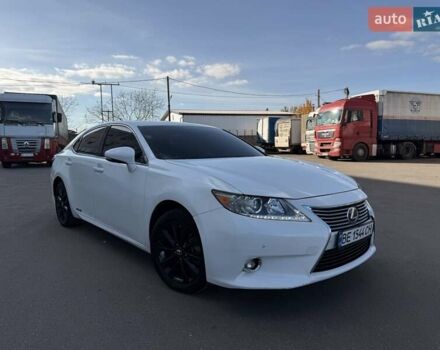Белый Лексус ЕС, объемом двигателя 2.49 л и пробегом 215 тыс. км за 17850 $, фото 1 на Automoto.ua