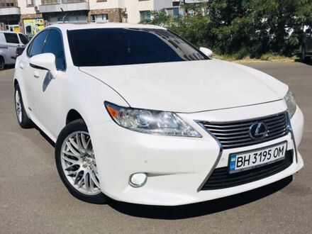 Лексус ЕС 2013 в Одессе на Automoto.ua Белый Лексус ЕС, объемом двигателя 2.5 л и пробегом 197 тыс. км за 16999 $, фото 1 на Automoto.ua