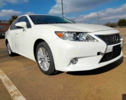 Белый Лексус ЕС, объемом двигателя 3.5 л и пробегом 73 тыс. км за 5500 $, фото 1 на Automoto.ua