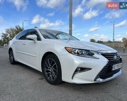 Белый Лексус ЕС, объемом двигателя 2.49 л и пробегом 102 тыс. км за 25700 $, фото 1 на Automoto.ua