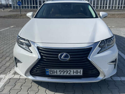 Лексус ЕС 2016 у Одесі на Automoto.ua Білий Лексус ЕС, об'ємом двигуна 2.49 л та пробігом 158 тис. км за 25999 $, фото 1 на Automoto.ua