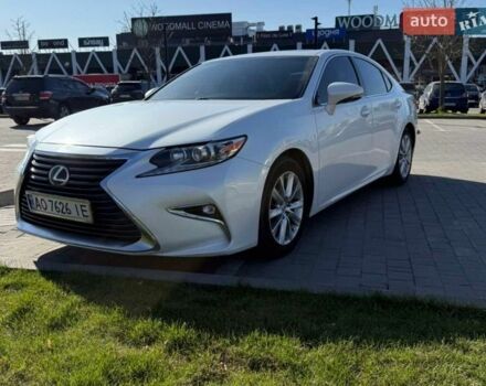 Белый Лексус ЕС, объемом двигателя 3.46 л и пробегом 102 тыс. км за 22600 $, фото 1 на Automoto.ua