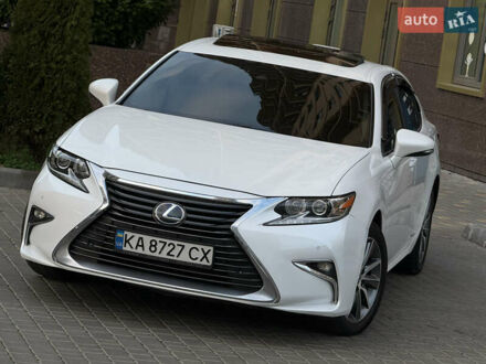 Белый Лексус ЕС, объемом двигателя 2.5 л и пробегом 172 тыс. км за 25000 $, фото 1 на Automoto.ua