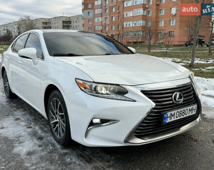 Білий Лексус ЕС, об'ємом двигуна 3.5 л та пробігом 140 тис. км за 22500 $, фото 1 на Automoto.ua