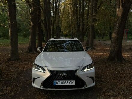 Білий Лексус ЕС, об'ємом двигуна 2.49 л та пробігом 135 тис. км за 31000 $, фото 1 на Automoto.ua