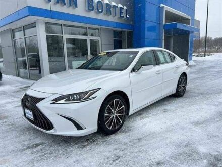 Білий Лексус ЕС, об'ємом двигуна 3.5 л та пробігом 21 тис. км за 17500 $, фото 1 на Automoto.ua