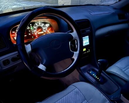 Бежевый Лексус ЕС, объемом двигателя 3 л и пробегом 211 тыс. км за 1049 $, фото 8 на Automoto.ua