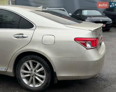 Бежевий Лексус ЕС, об'ємом двигуна 3.5 л та пробігом 298 тис. км за 11890 $, фото 7 на Automoto.ua