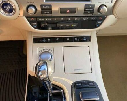 Бежевый Лексус ЕС, объемом двигателя 2.49 л и пробегом 145 тыс. км за 15000 $, фото 17 на Automoto.ua