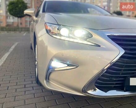 Бежевый Лексус ЕС, объемом двигателя 2.49 л и пробегом 145 тыс. км за 15000 $, фото 1 на Automoto.ua