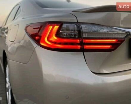 Бежевый Лексус ЕС, объемом двигателя 2.49 л и пробегом 145 тыс. км за 15000 $, фото 3 на Automoto.ua