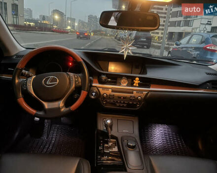 Бежевый Лексус ЕС, объемом двигателя 2.5 л и пробегом 173 тыс. км за 17500 $, фото 12 на Automoto.ua