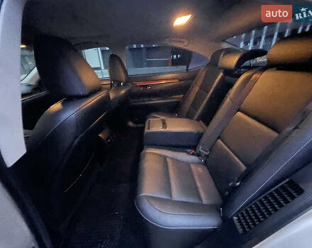 Бежевый Лексус ЕС, объемом двигателя 2.5 л и пробегом 173 тыс. км за 17500 $, фото 11 на Automoto.ua