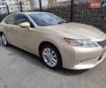 Бежевый Лексус ЕС, объемом двигателя 2.5 л и пробегом 99 тыс. км за 19950 $, фото 1 на Automoto.ua