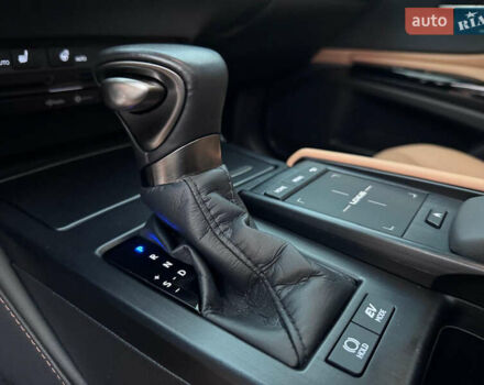 Бежевый Лексус ЕС, объемом двигателя 2.49 л и пробегом 40 тыс. км за 43900 $, фото 42 на Automoto.ua