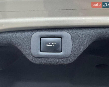 Бежевый Лексус ЕС, объемом двигателя 2.49 л и пробегом 40 тыс. км за 43900 $, фото 32 на Automoto.ua