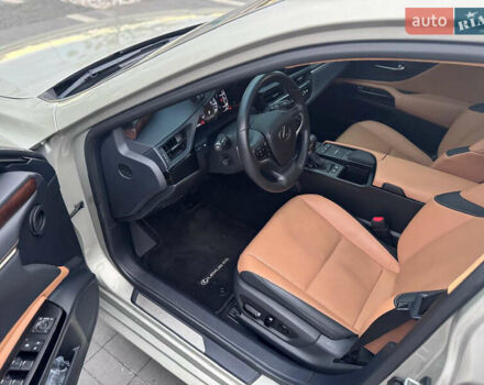 Бежевый Лексус ЕС, объемом двигателя 2.49 л и пробегом 40 тыс. км за 43900 $, фото 19 на Automoto.ua