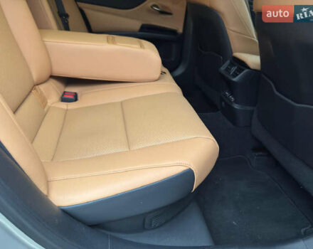 Бежевый Лексус ЕС, объемом двигателя 2.49 л и пробегом 40 тыс. км за 43900 $, фото 26 на Automoto.ua