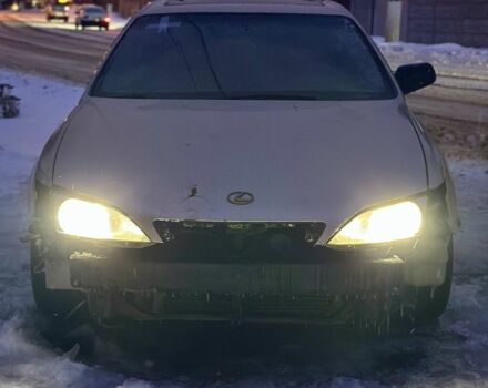 Бежевый Лексус ЕС, объемом двигателя 3 л и пробегом 211 тыс. км за 1049 $, фото 1 на Automoto.ua