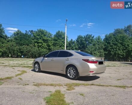 Бежевий Лексус ЕС, об'ємом двигуна 2.5 л та пробігом 214 тис. км за 18000 $, фото 1 на Automoto.ua