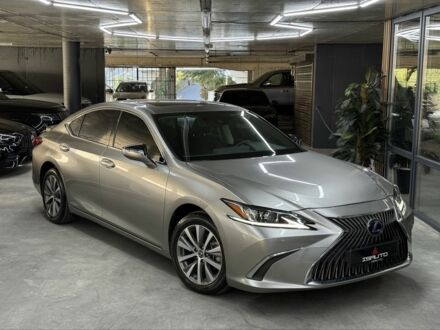 Бежевый Лексус ЕС, объемом двигателя 2.5 л и пробегом 2 тыс. км за 34900 $, фото 1 на Automoto.ua