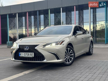 Лексус ЕС 2021 у Києві на Automoto.ua Бежевий Лексус ЕС, об'ємом двигуна 2.49 л та пробігом 40 тис. км за 45000 $, фото 1 на Automoto.ua
