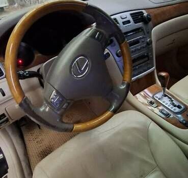 Черный Лексус ЕС, объемом двигателя 3 л и пробегом 356 тыс. км за 4500 $, фото 3 на Automoto.ua