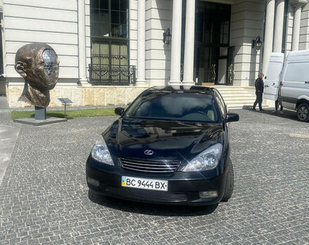 Черный Лексус ЕС, объемом двигателя 3 л и пробегом 300 тыс. км за 7900 $, фото 2 на Automoto.ua