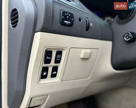 Черный Лексус ЕС, объемом двигателя 3.46 л и пробегом 233 тыс. км за 11200 $, фото 35 на Automoto.ua