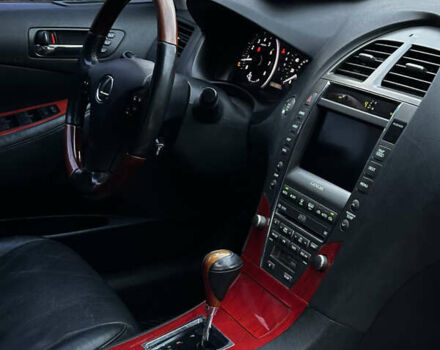 Черный Лексус ЕС, объемом двигателя 3.5 л и пробегом 302 тыс. км за 8700 $, фото 17 на Automoto.ua