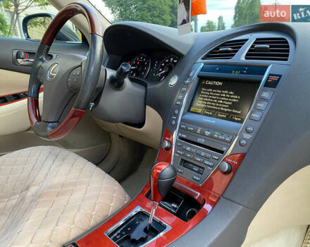 Черный Лексус ЕС, объемом двигателя 3.53 л и пробегом 200 тыс. км за 8750 $, фото 10 на Automoto.ua