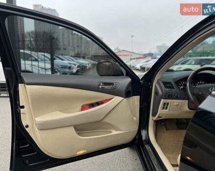 Черный Лексус ЕС, объемом двигателя 3.46 л и пробегом 233 тыс. км за 11200 $, фото 11 на Automoto.ua