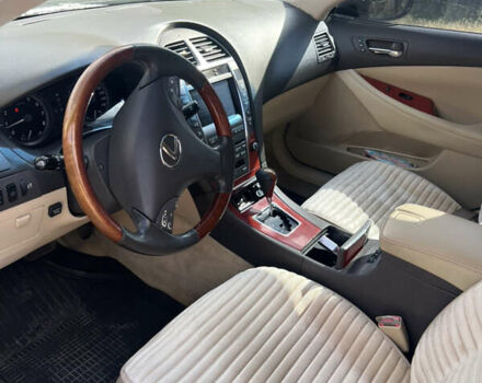 Черный Лексус ЕС, объемом двигателя 3.5 л и пробегом 247 тыс. км за 8200 $, фото 5 на Automoto.ua