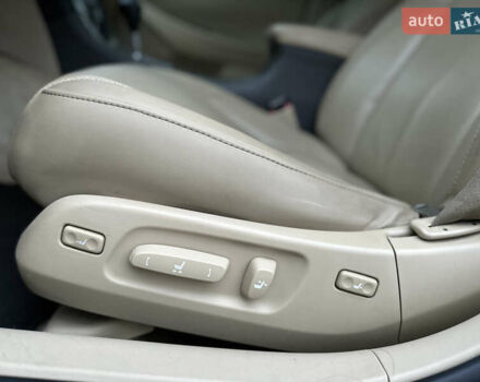 Черный Лексус ЕС, объемом двигателя 3.46 л и пробегом 270 тыс. км за 9250 $, фото 28 на Automoto.ua