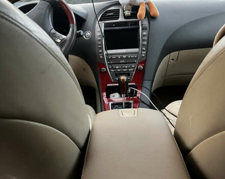 Чорний Лексус ЕС, об'ємом двигуна 3.46 л та пробігом 370 тис. км за 8000 $, фото 10 на Automoto.ua