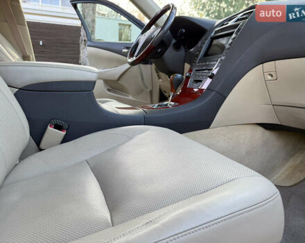 Черный Лексус ЕС, объемом двигателя 3.46 л и пробегом 89 тыс. км за 11999 $, фото 107 на Automoto.ua