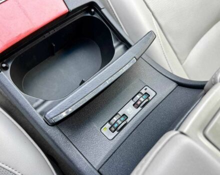 Чорний Лексус ЕС, об'ємом двигуна 3.5 л та пробігом 222 тис. км за 9900 $, фото 21 на Automoto.ua