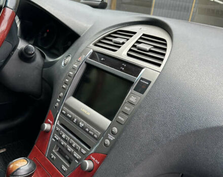 Черный Лексус ЕС, объемом двигателя 3.5 л и пробегом 300 тыс. км за 11000 $, фото 4 на Automoto.ua