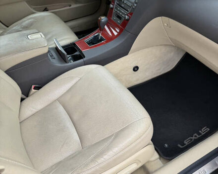 Черный Лексус ЕС, объемом двигателя 3.46 л и пробегом 271 тыс. км за 9499 $, фото 7 на Automoto.ua