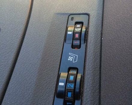 Чорний Лексус ЕС, об'ємом двигуна 3.46 л та пробігом 366 тис. км за 9300 $, фото 28 на Automoto.ua