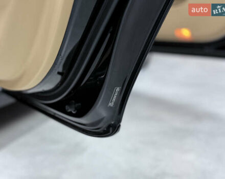 Чорний Лексус ЕС, об'ємом двигуна 3.46 л та пробігом 89 тис. км за 11999 $, фото 95 на Automoto.ua