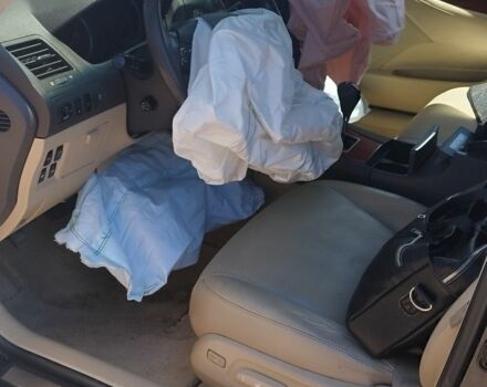 Черный Лексус ЕС, объемом двигателя 0 л и пробегом 180 тыс. км за 4000 $, фото 3 на Automoto.ua