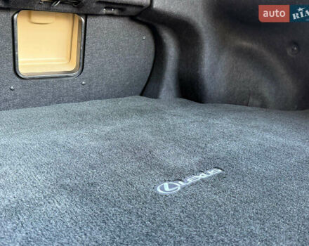 Чорний Лексус ЕС, об'ємом двигуна 3.46 л та пробігом 89 тис. км за 11999 $, фото 46 на Automoto.ua