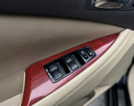 Черный Лексус ЕС, объемом двигателя 3.5 л и пробегом 215 тыс. км за 9750 $, фото 10 на Automoto.ua