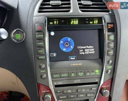 Чорний Лексус ЕС, об'ємом двигуна 3.46 л та пробігом 89 тис. км за 11999 $, фото 120 на Automoto.ua