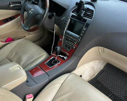 Чорний Лексус ЕС, об'ємом двигуна 3.46 л та пробігом 168 тис. км за 10700 $, фото 19 на Automoto.ua